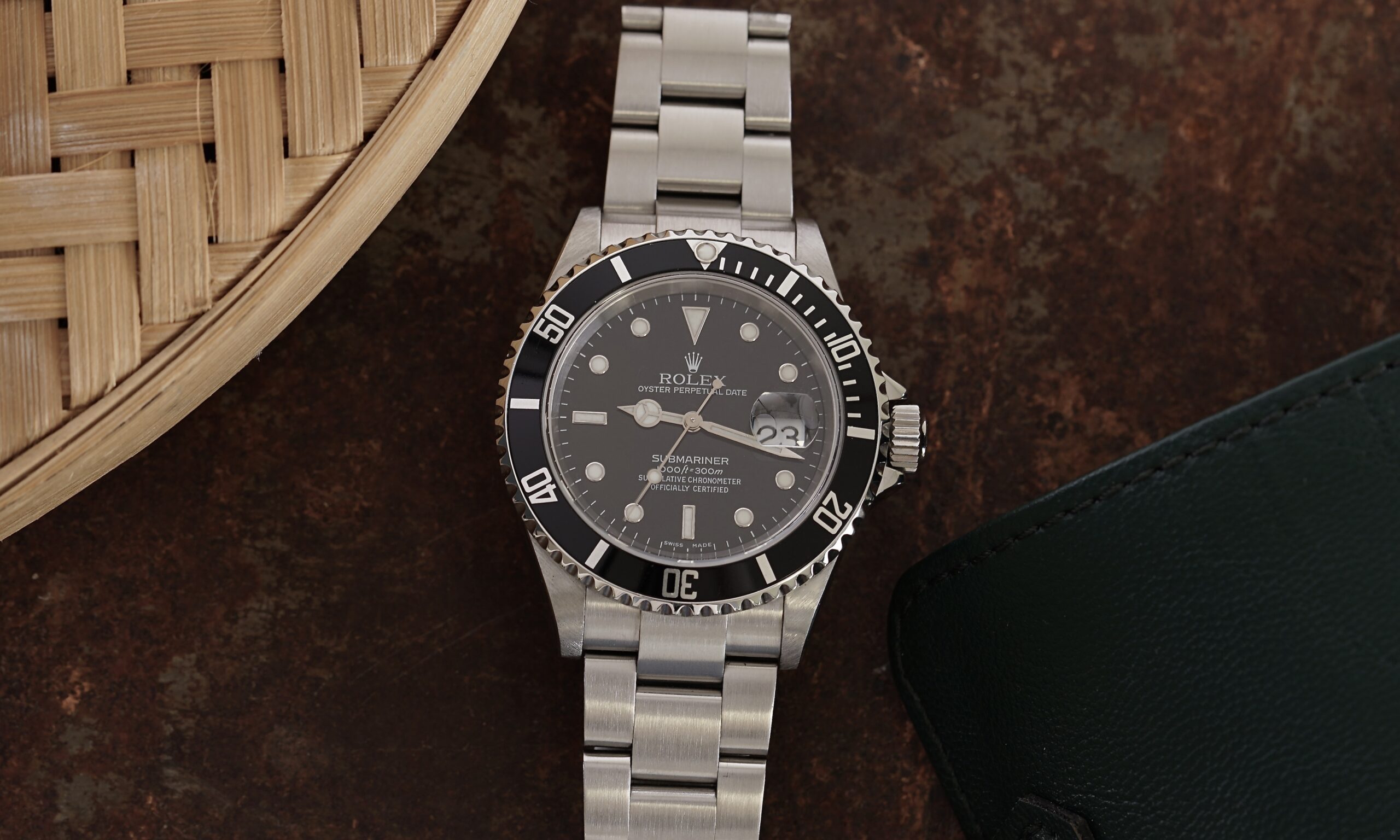 the-history-of-the-rolex-submariner-16610