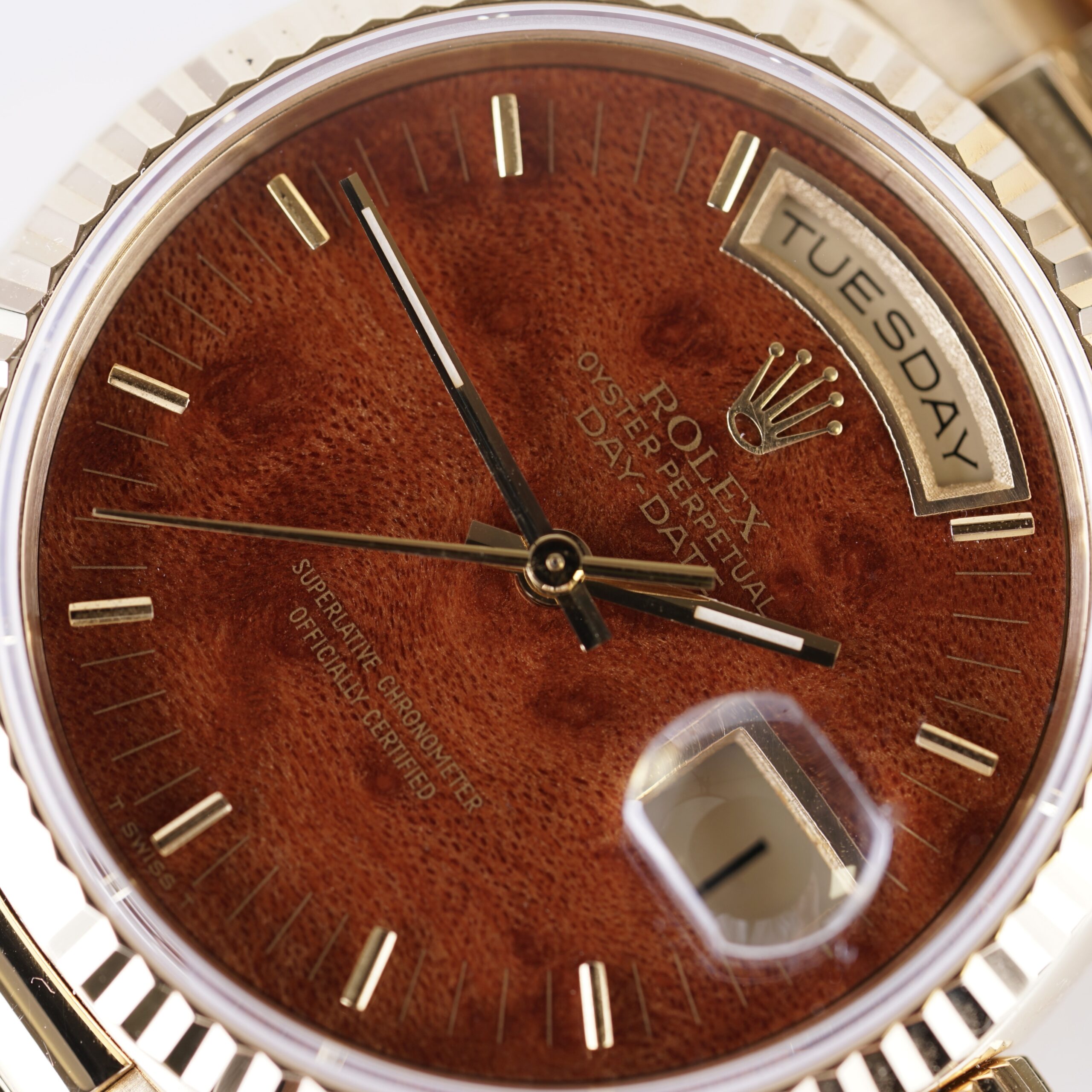 rolex-oyster-perpetual-day-date-wooden-dial-18238-1989-full-set