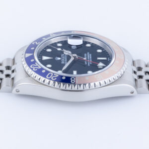 Rolex GMT-Master 16700