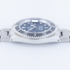 Rolex Submariner Date 16610 1999 (Full Set) 12 Rolex Submariner 16610