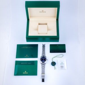 Rolex Oyster Perpetual 124300