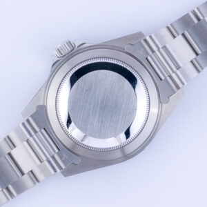 Rolex Submariner No-Date Black 14060M 2008/2009 (Full Set) 11 Rolex Submariner 14060M