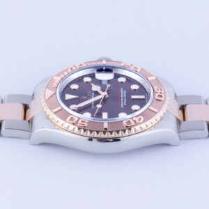 Rolex Yacht-Master 40 Chocolate 126621 2022 (Vollständiger Satz) 12 Rolex Yacht-Master 126621