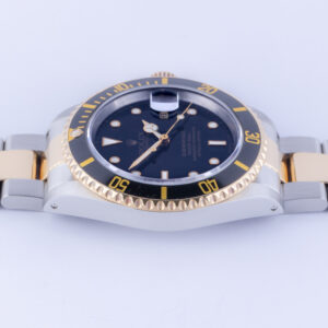 Rolex Submariner 16613
