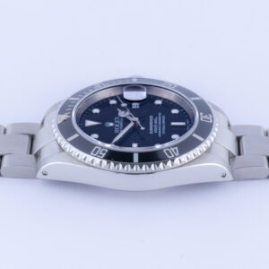 Rolex Submariner 16610