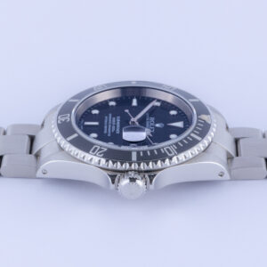 Rolex Submariner 16610