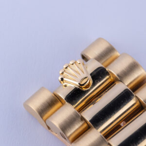 Rolex Day-Date Champagne Diamond 18238 1989 (Full Set) 14 Rolex Day-Date 18238