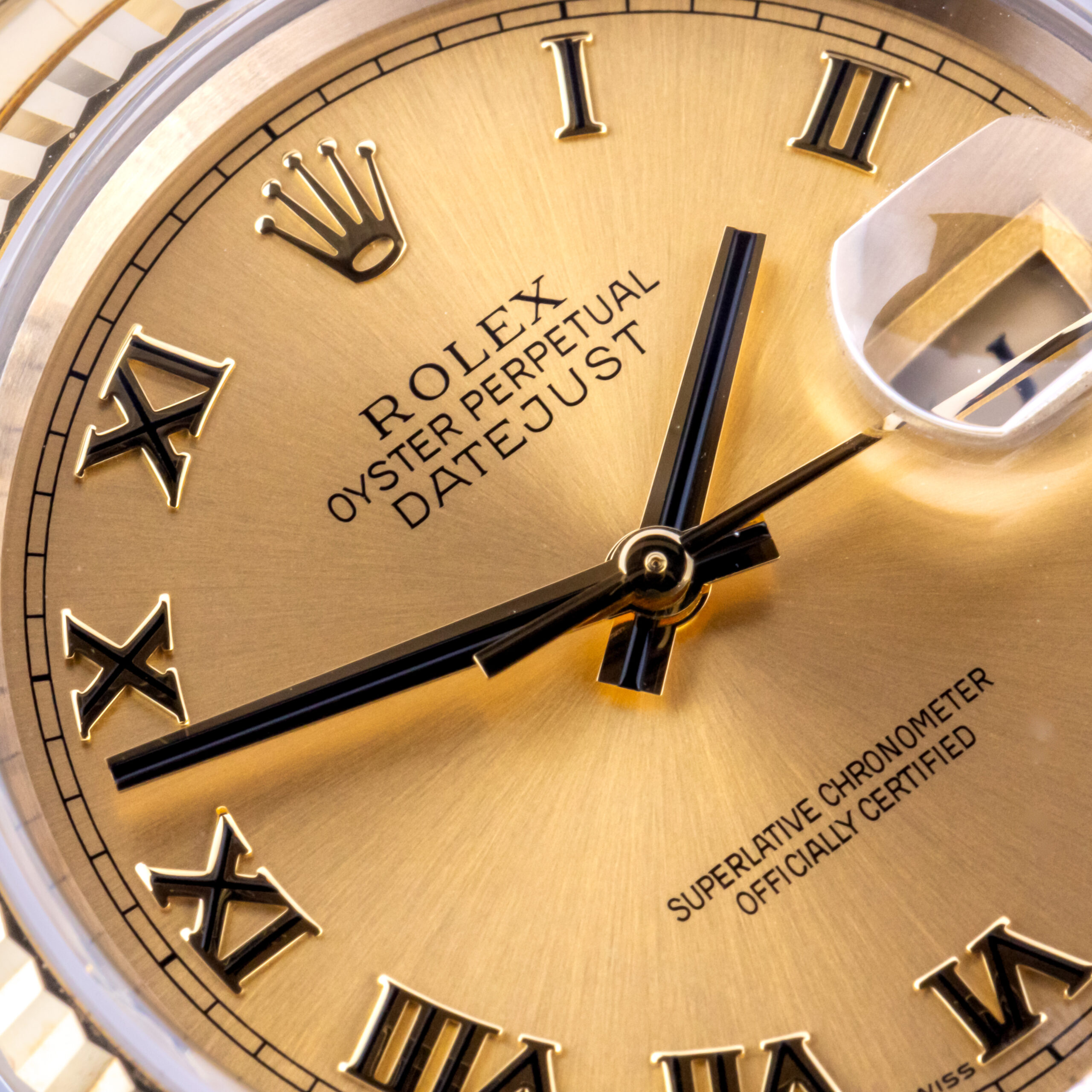 Rolex Oyster Perpetual Datejust Champagne Roman 16233 2004 (NOS) 2 rolex-datejust-16233-33