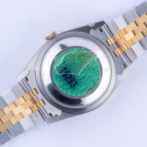 Rolex Oyster Perpetual Datejust Champagne Roman 16233 2004 (NOS) 13 rolex-datejust-16233-33