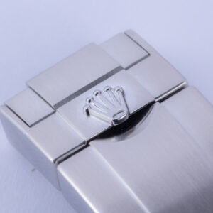 rolex-submariner-116610lv-2