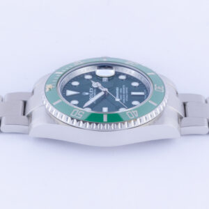 rolex-submariner-116610lv-2