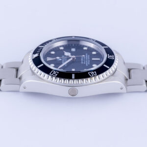 rolex-sea-dweller-16600-2