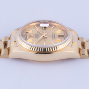 2E0B4407 1CG 3M Langedyk Vintage Watches