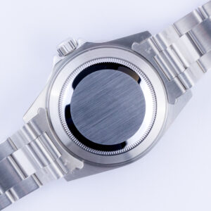 rolex-submariner-date-16610-4