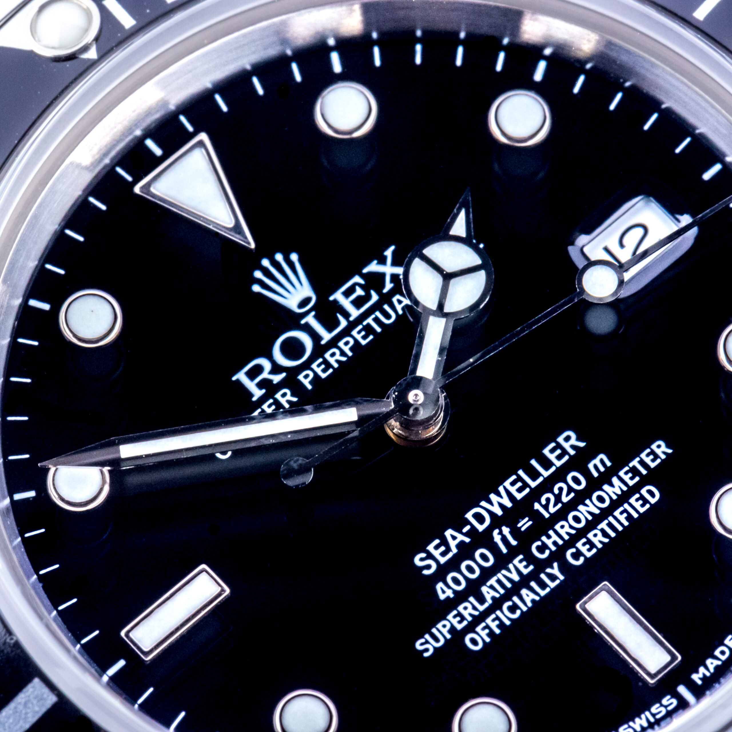 Rolex Sea-Dweller Black 16600 2000 (Full Set) 2 rolex-sea-dweller-16600-4
