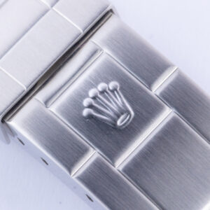 Rolex Sea-Dweller Black 16600 2000 (Full Set) 11 rolex-sea-dweller-16600-4