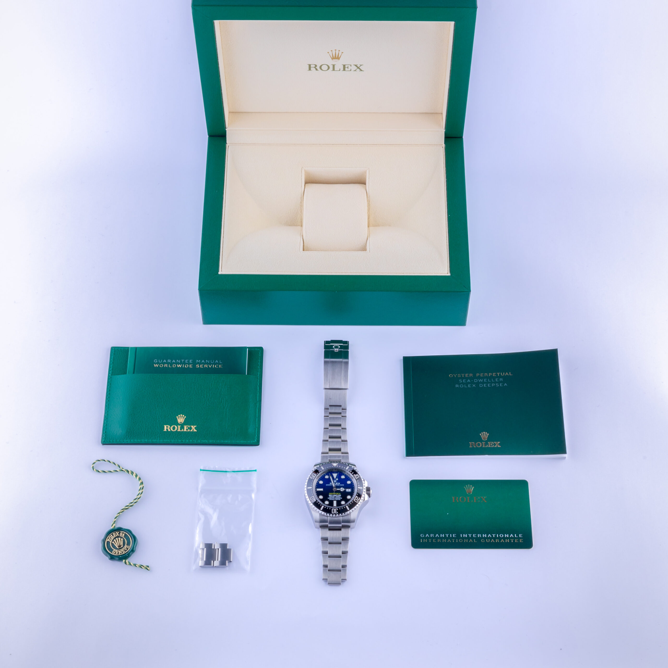 Rolex Sea-Dweller James Cameron 126660 2021 (Full Set) 8 Rolex Sea-Dweller James Cameron 126660