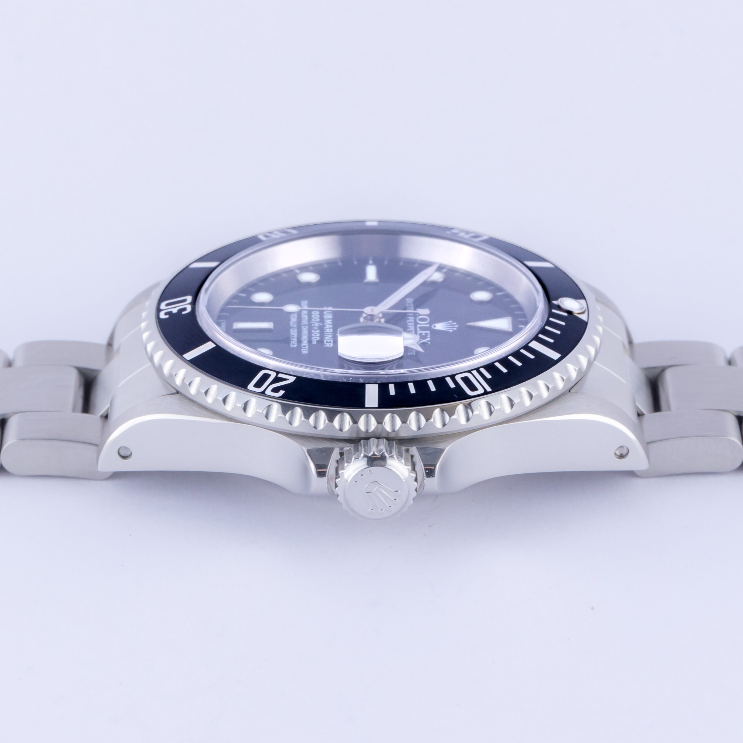 Rolex Oyster Perpetual Submariner 16610 1997 6 rolex-submariner-16610-8