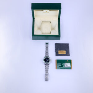 rolex-submariner-16610lv-2