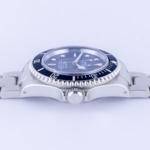 rolex-sea-dweller-16600-6