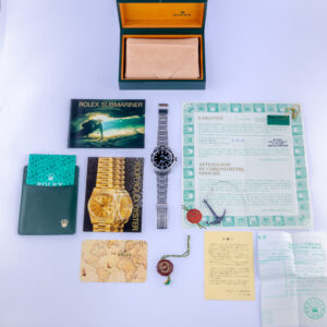 Rolex Submariner Date Black 16610 1989 (Full Set) 15 2E0B7650 1CG 3M Langedyk Vintage Watches