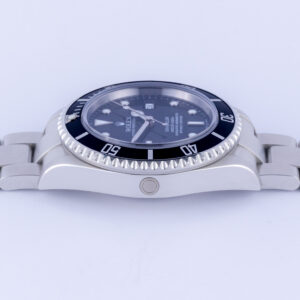 rolex-sea-dweller-16600-7