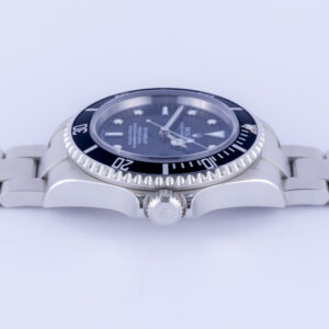 rolex-sea-dweller-16600-7