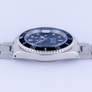 rolex-submariner-16610-10