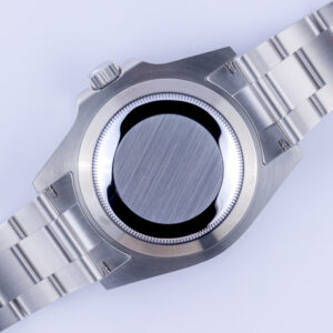 Rolex Submariner No-Date Black 124060 2022 (Full Set) 11 rolex-submariner-no-date-124060