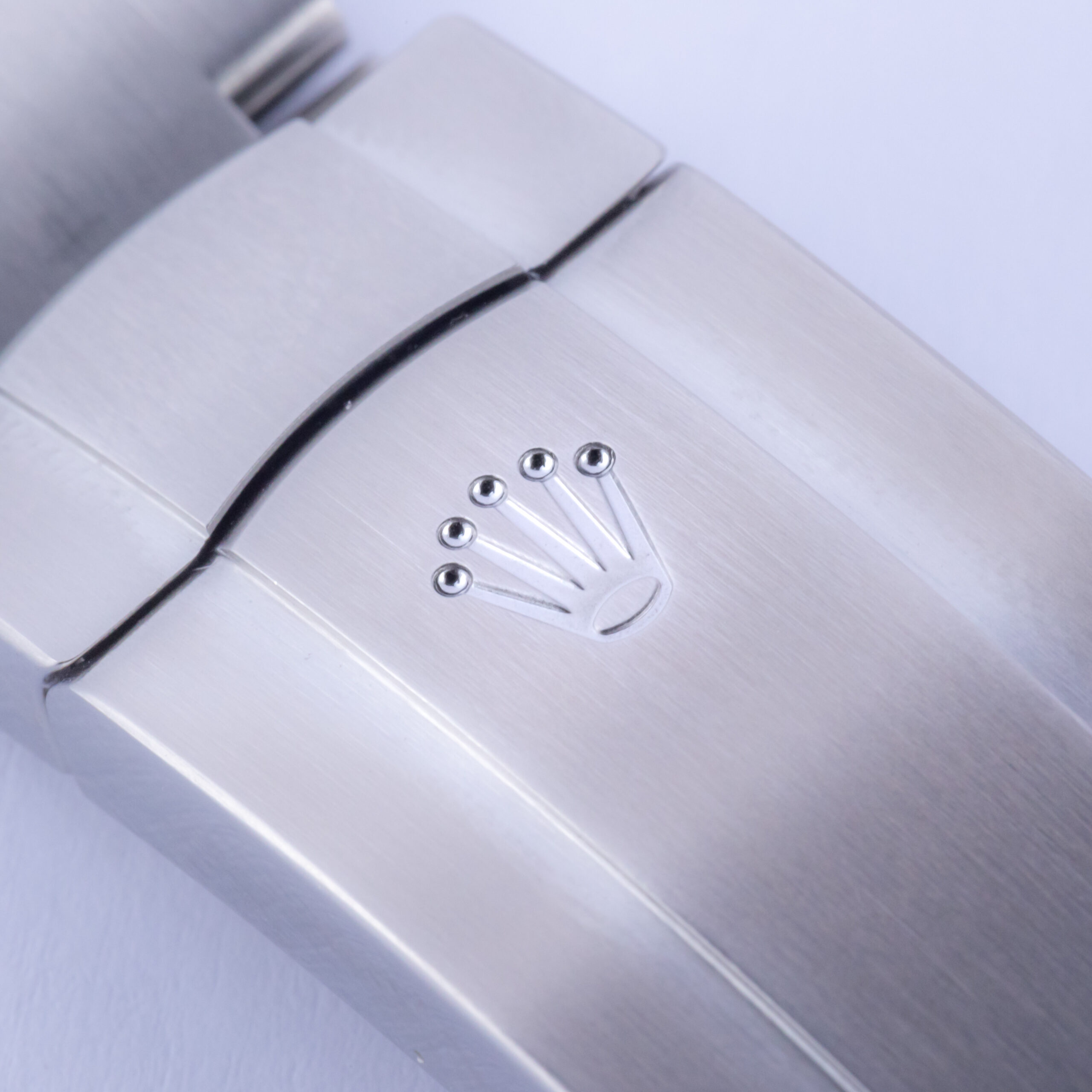 NEW Rolex Oyster Perpetual Blue 124300 2024 (Full Set) 7 rolex-oyster-perpetual-124300-4