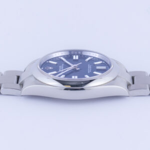 NEW Rolex Oyster Perpetual Blue 124300 2024 (Full Set) 12 rolex-oyster-perpetual-124300-4