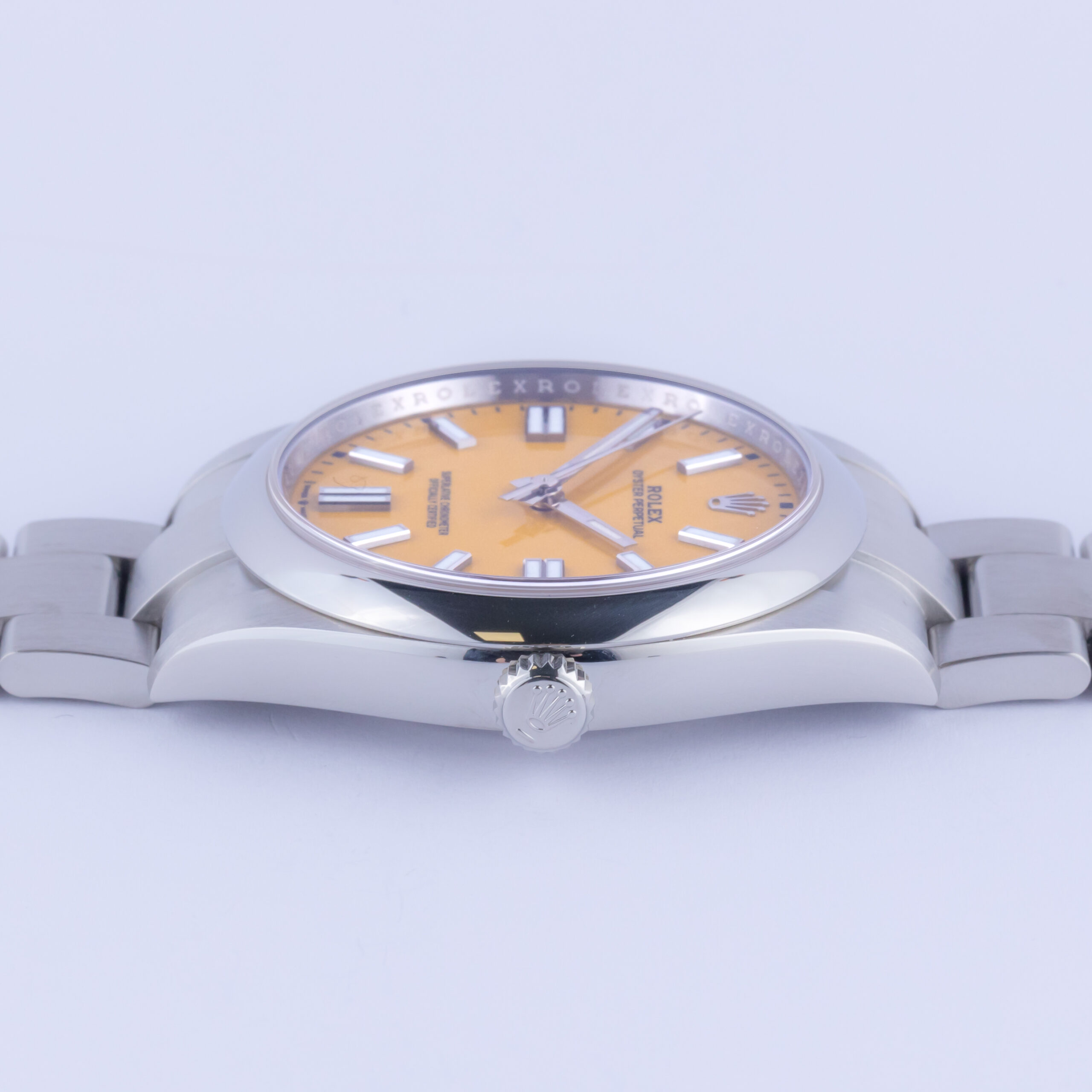 Rolex Oyster Perpetual Yellow 124300 2020 (Vollständiger Satz) 6 rolex-oyster-perpetual-124300-3