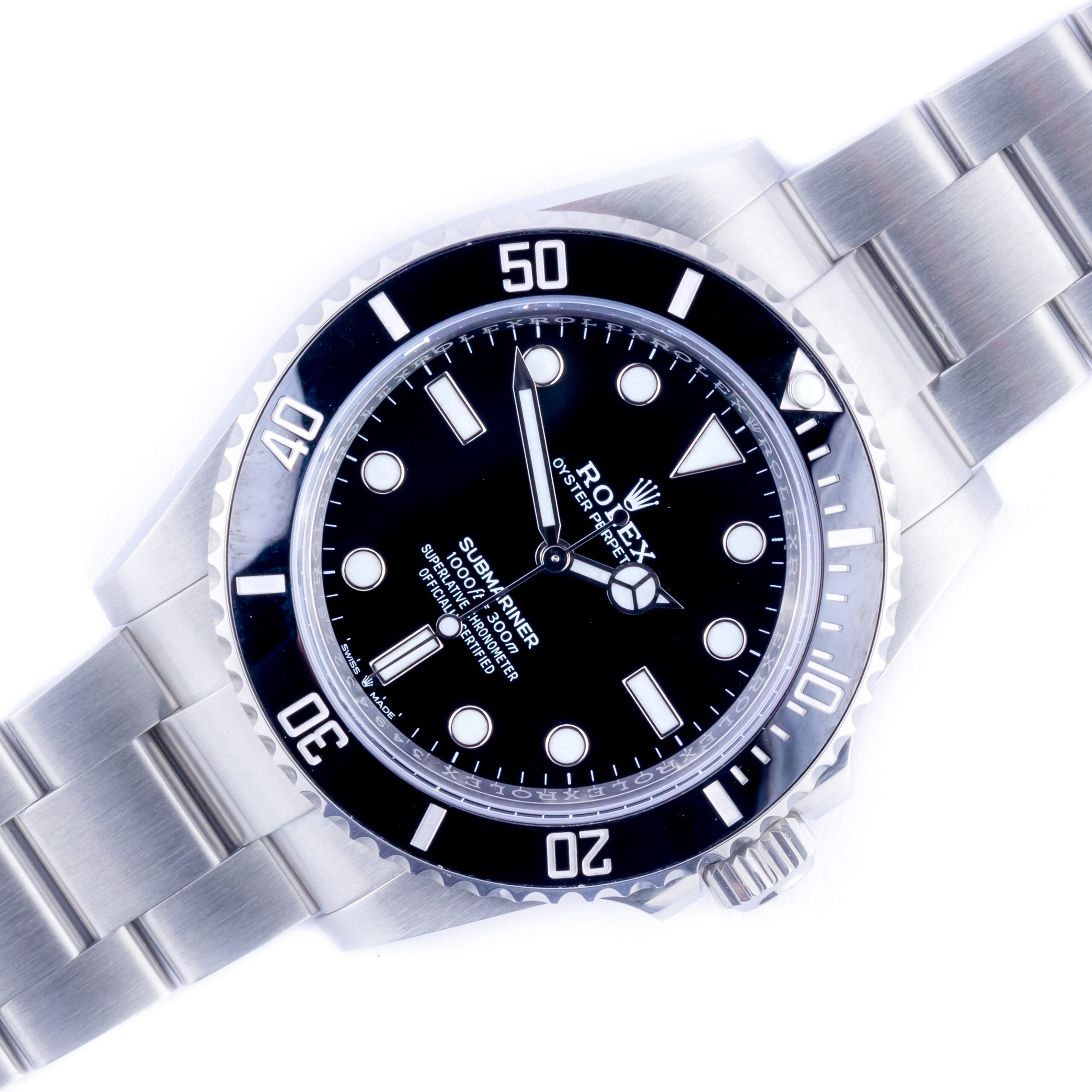Rolex Submariner No-Date Black 124060 2022 (Full Set) 1 rolex-submariner-124060