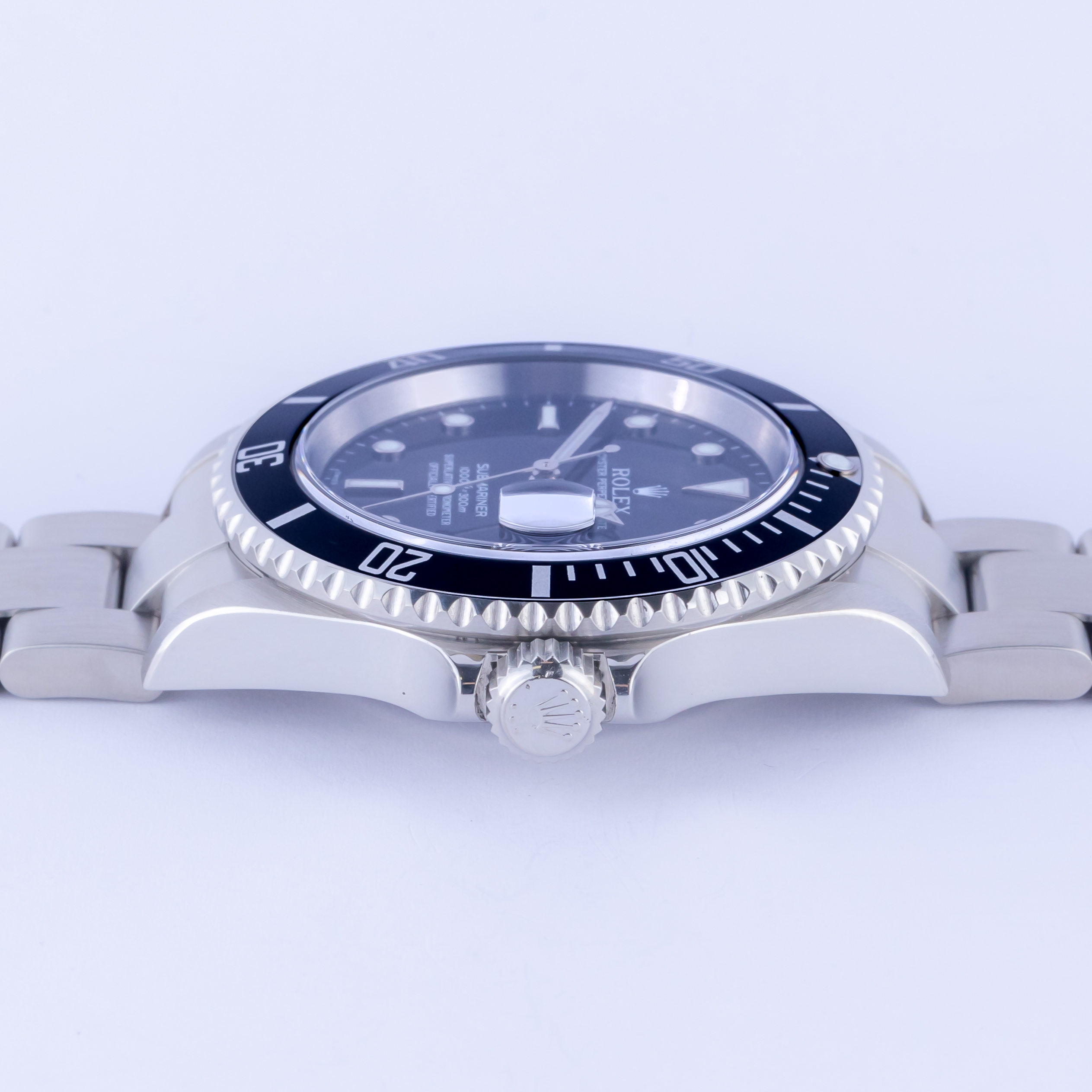 Rolex Submariner Date Black 16610 2003 (Full Set) 6 rolex-submariner-16610-17