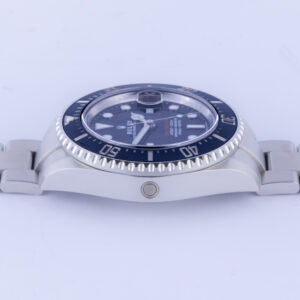 rolex-sea-dweller-126600-2