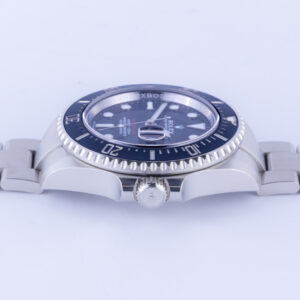 rolex-sea-dweller-126600-2
