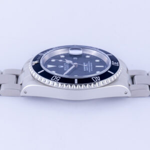 Rolex Submariner Date Black 16610 1999 (Full Set) 12 rolex-submariner-16610-14