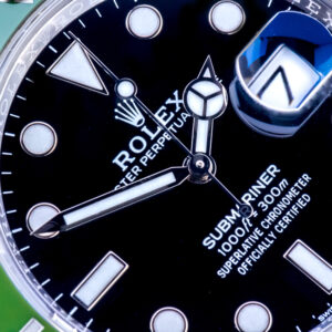rolex-submariner-126610lv-4