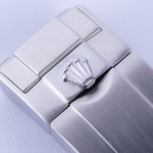 rolex-submariner-116610ln-2