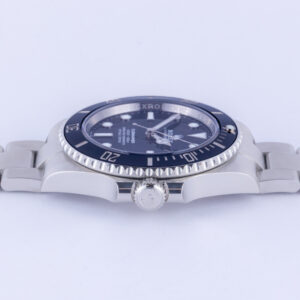 rolex-submariner-124060-2