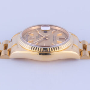 Rolex Day-Date Champagne Linen 18238 1991 (Full Set) 13 rolex-day-date-18238-23