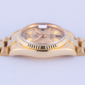 rolex-day-date-18238-24