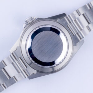 rolex-submariner-14060m-2