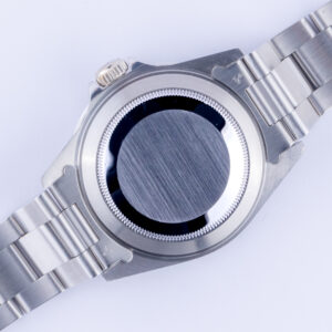 Rolex Oyster Perpetual Submariner Black 16610 1999 10 rolex-submariner-16610-18