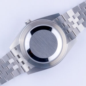 rolex-submariner-126610lv-9