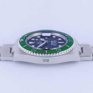 rolex-submariner-126610lv-10