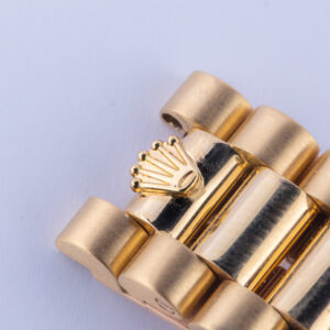 Rolex Day-Date Champagne 18238 1989 (Full Set) 14 rolex-day-date-18238-32