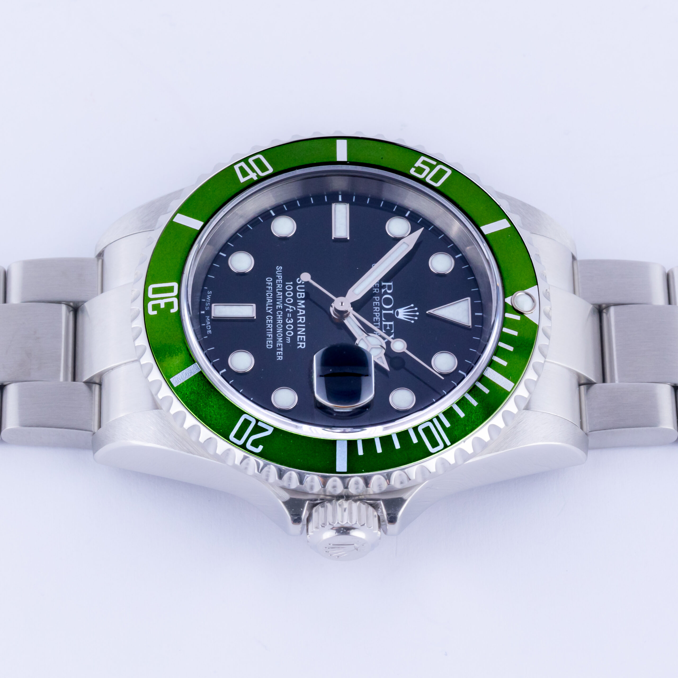 Rolex Submariner "Kermit" Flat 4 16610LV 2005 (Full Set) 5 rolex-submariner-16610lv-5