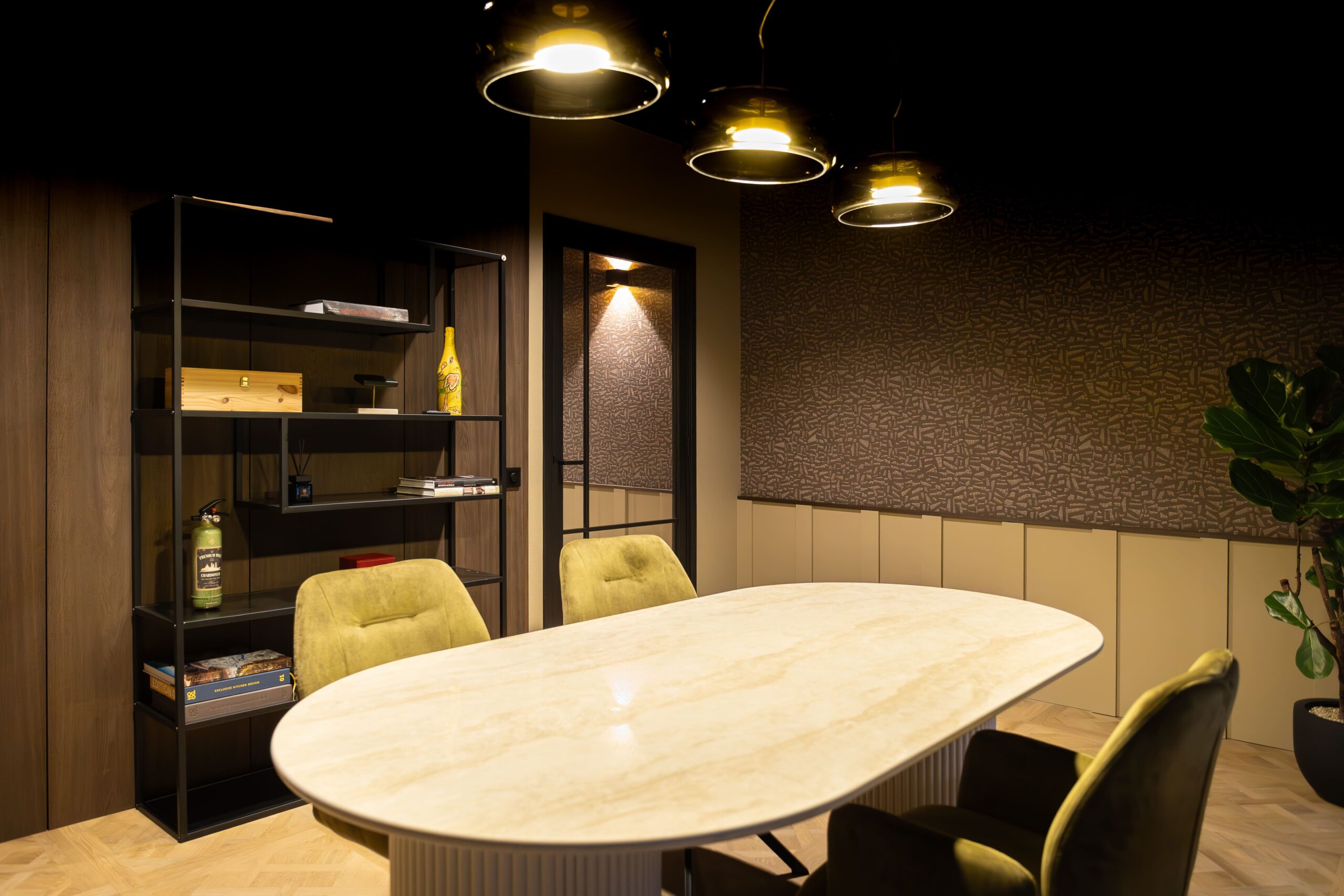 2E0B3637 1CG 8M scaled Langedyk Vintage Watches